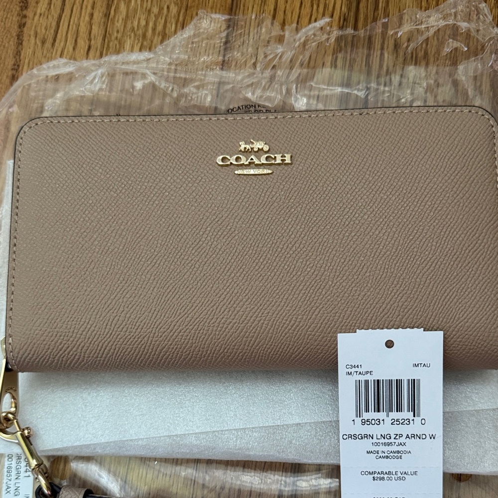 Coach Crossgrain Long Zip Around Leather Wallet - Picture 2 of 4